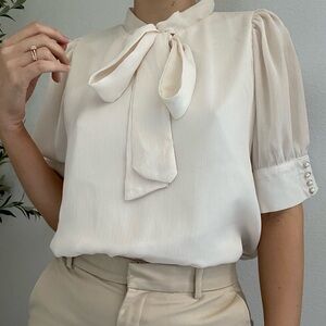 ❌SOLD❌Cream Tie Neck Puff Sleeve Blouse